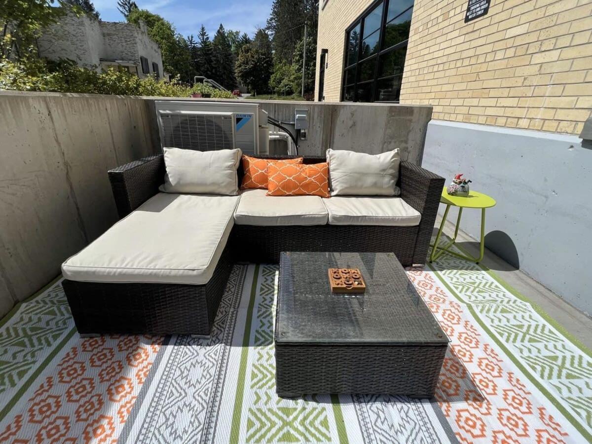 Condo On State Hospital Grounds! Traverse Stadt Exterior foto