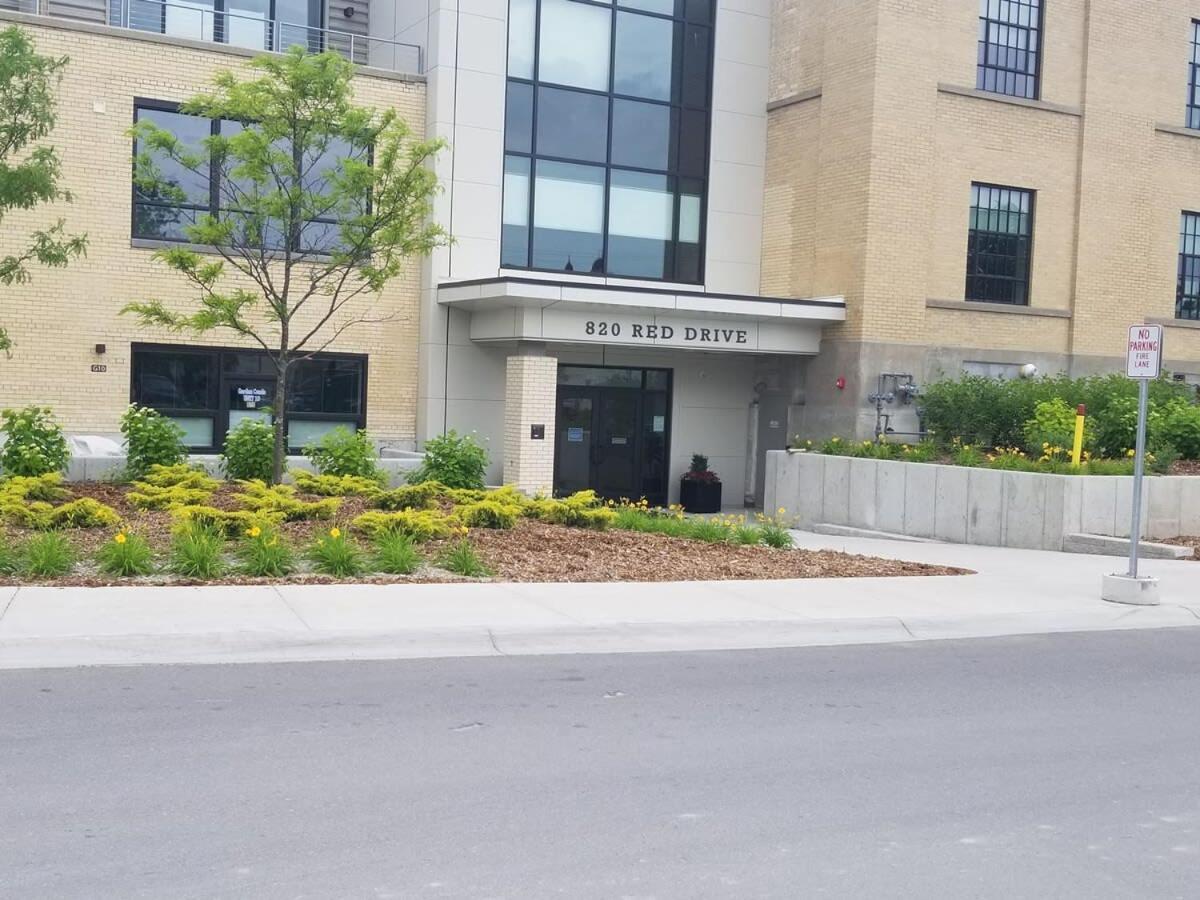 Condo On State Hospital Grounds! Traverse Stadt Exterior foto